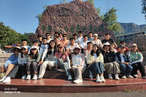 仙果小鎮(zhèn)學(xué)技術(shù)，云臺(tái)景區(qū)覽山河!